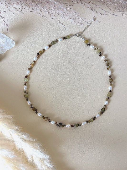 Naszyjnik GREEN GARNET | PEARL