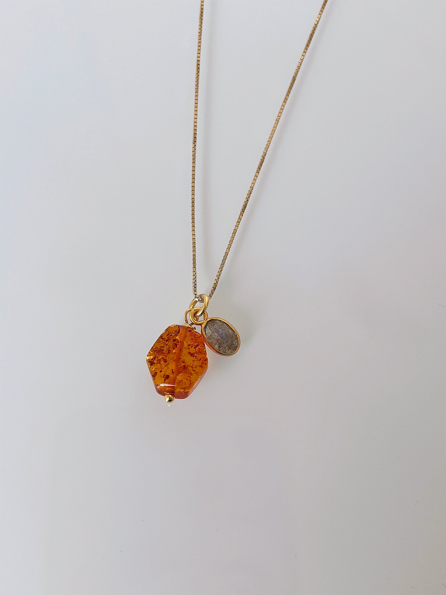 Naszyjnik AMBER | LABRADORITE