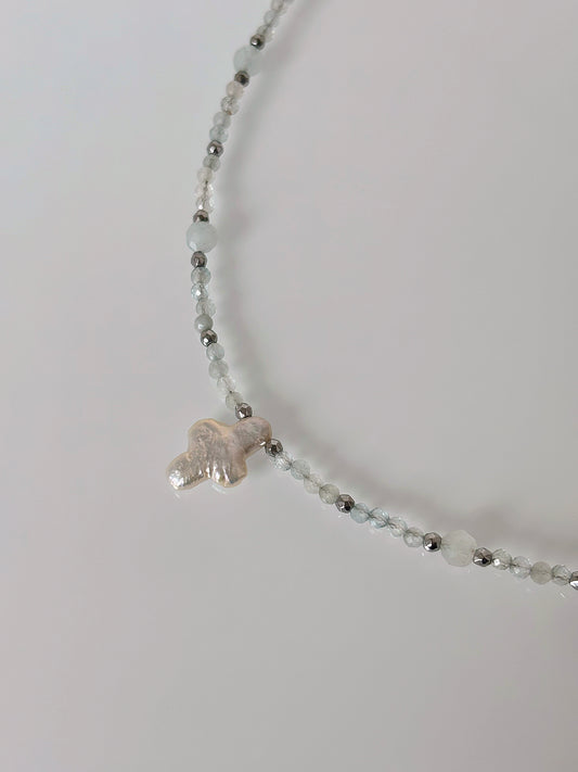 Naszyjnik AQUAMARINE | PEARL CROSS