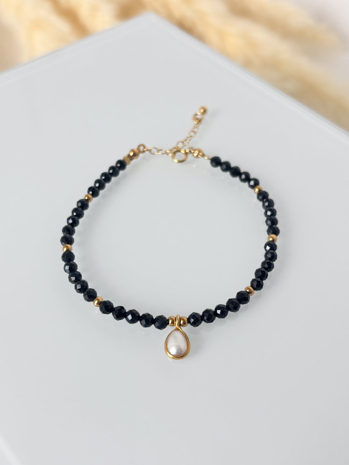 Bransoletka BLACK SPINEL