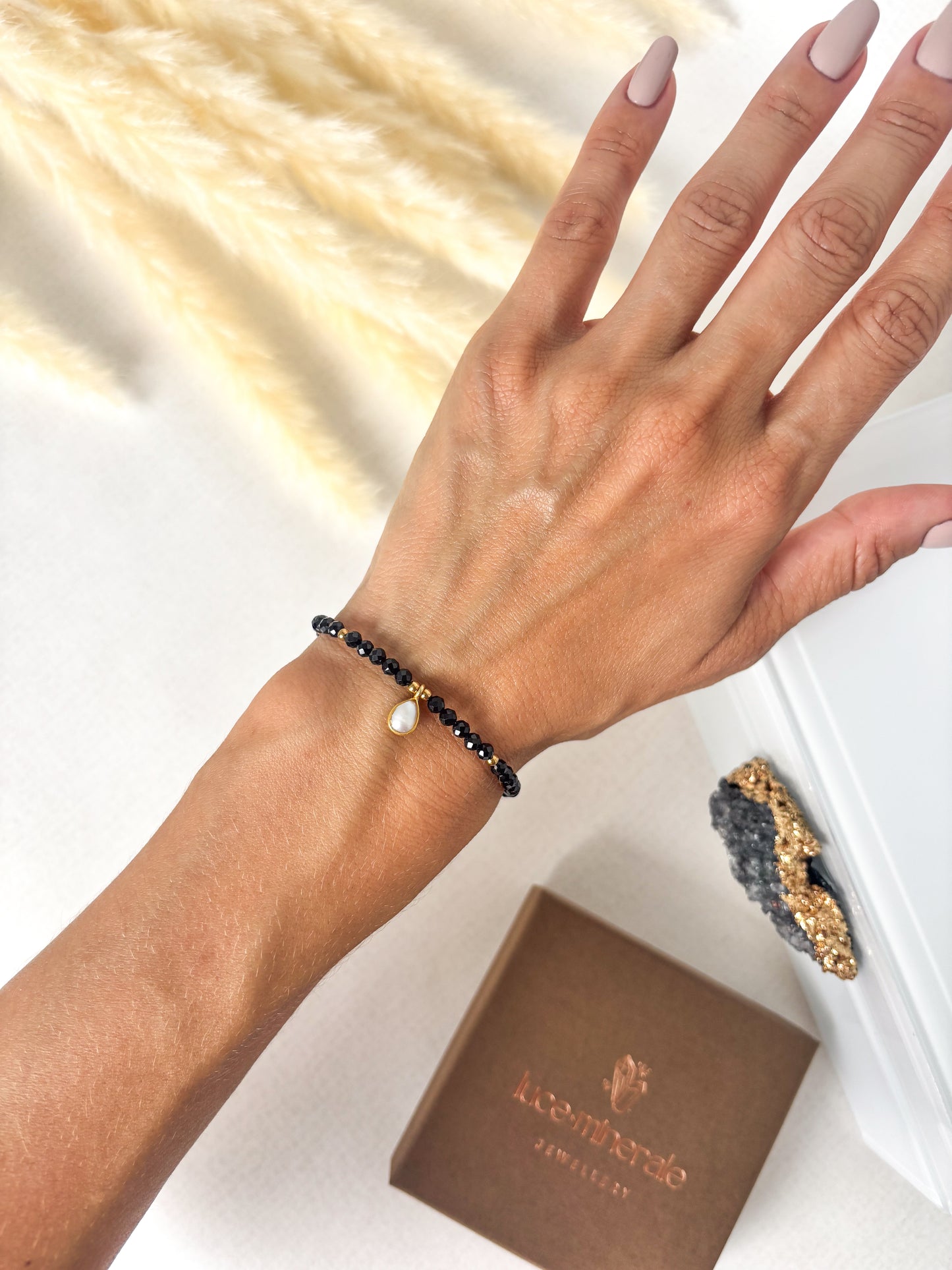 Bransoletka BLACK SPINEL