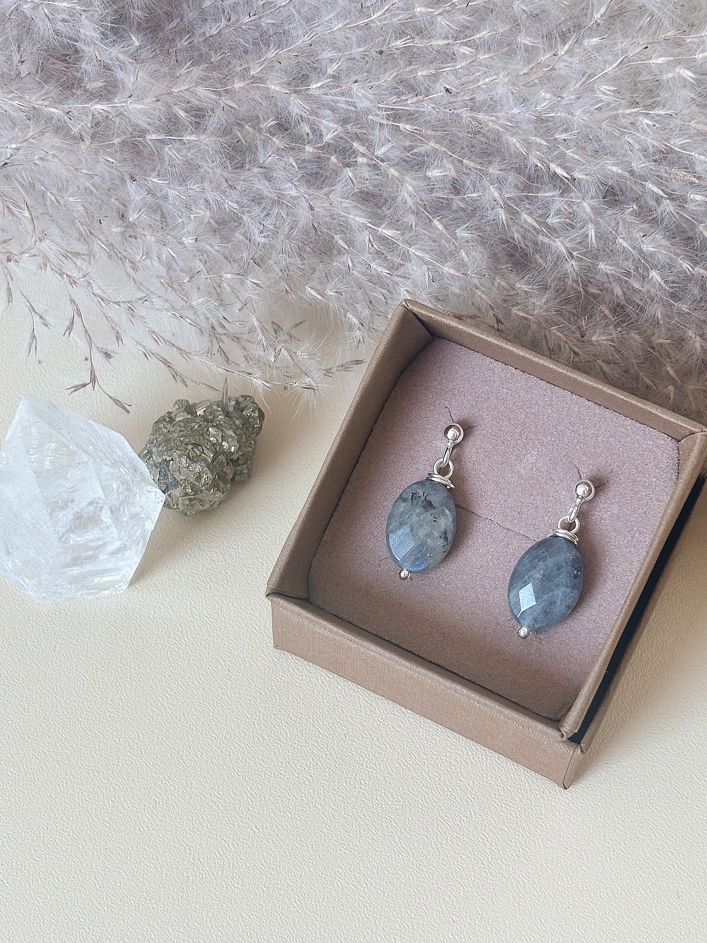 Kolczyki LABRADORITE