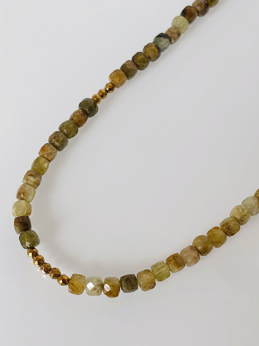 Naszyjnik GREEN GARNET no.2