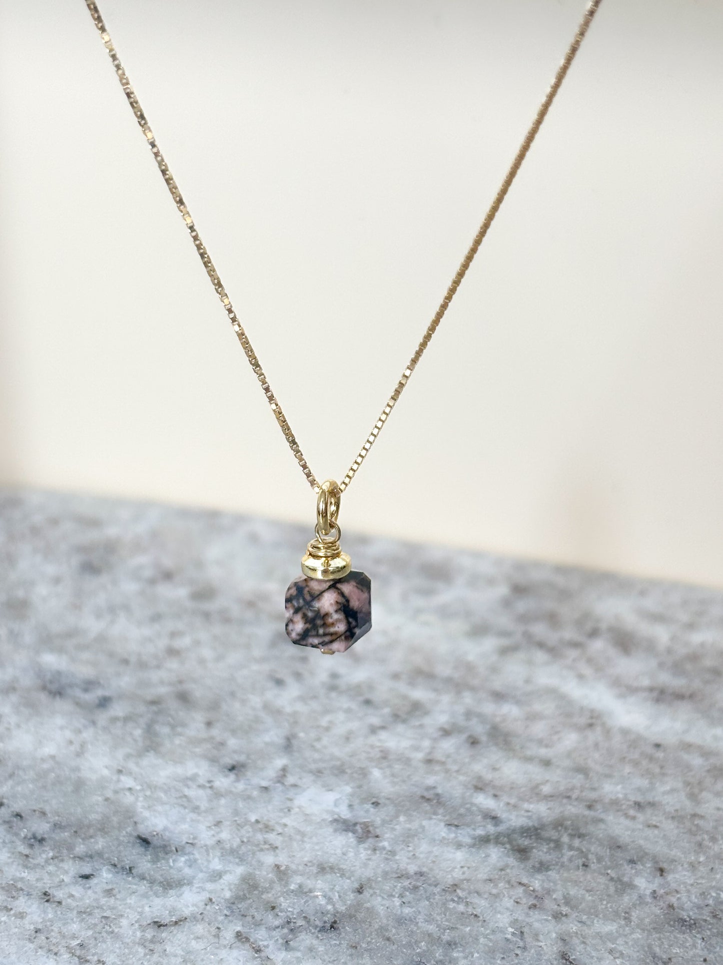 Naszyjnik RHODONITE